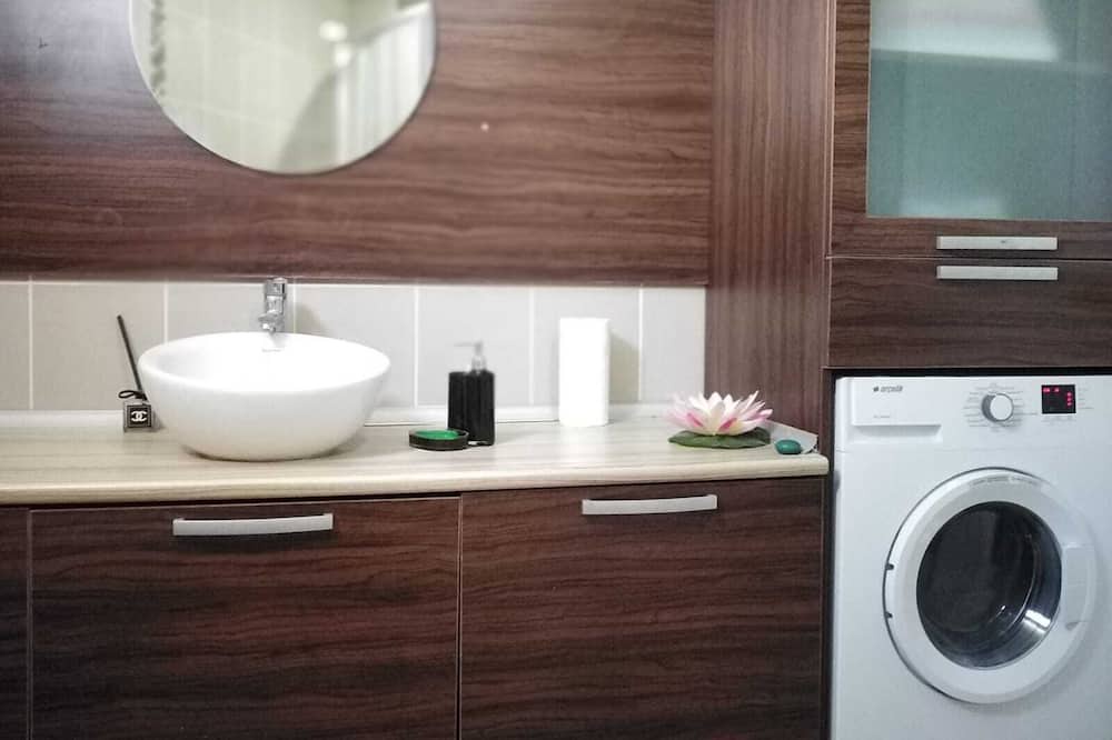 Photo of Bathroom in Lara