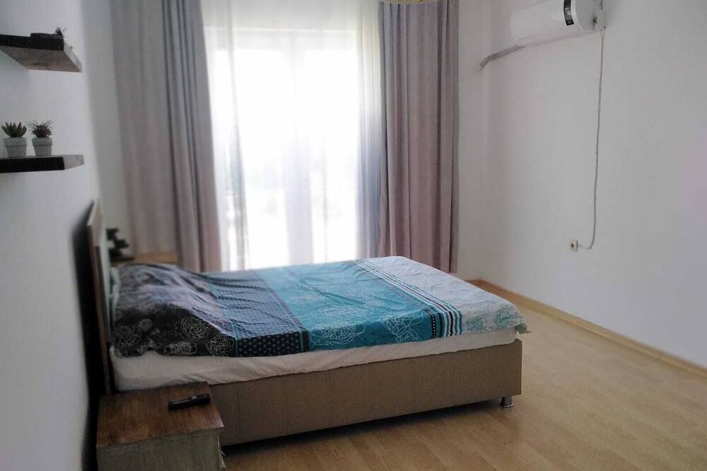 Photo of Bedroom in Lara