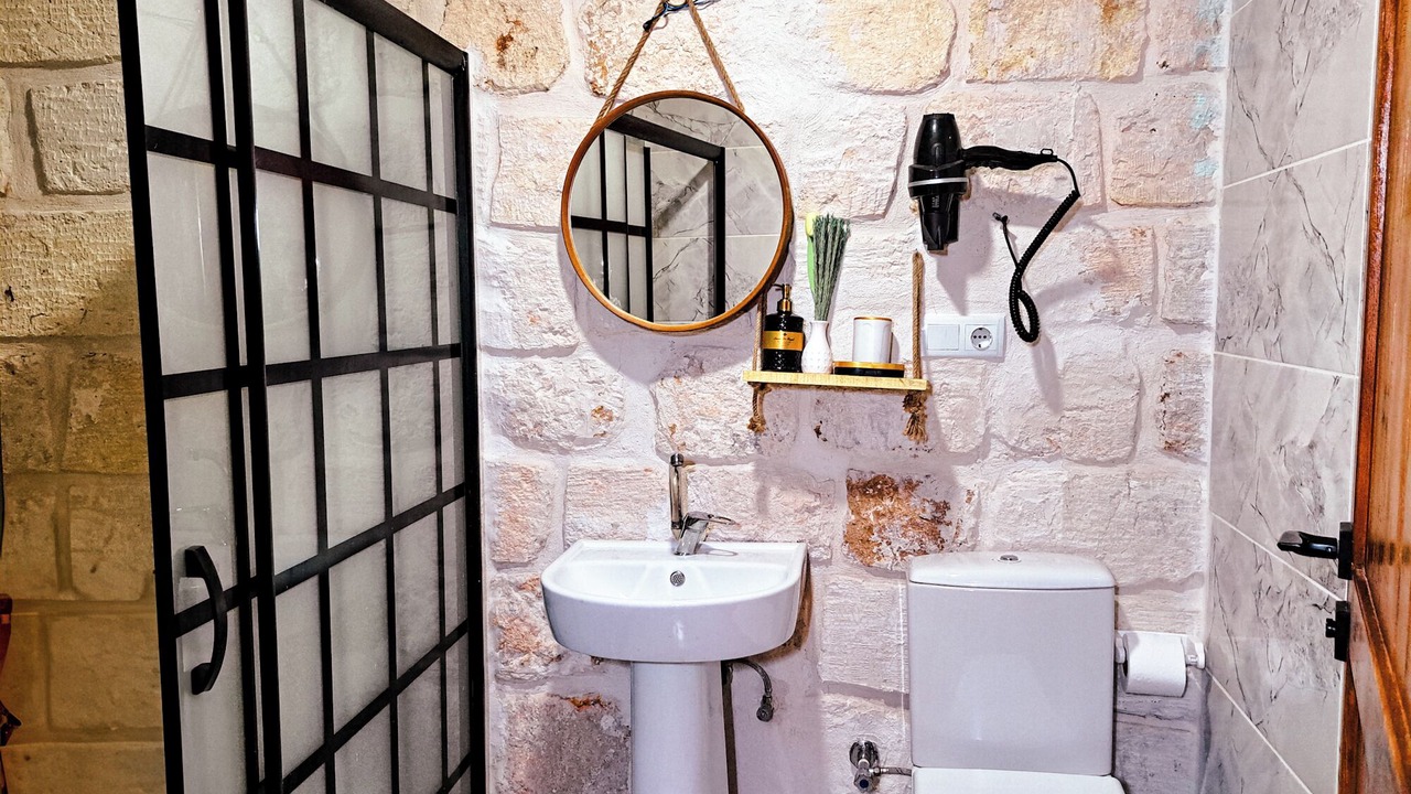 Photo of Bathroom in Midyat