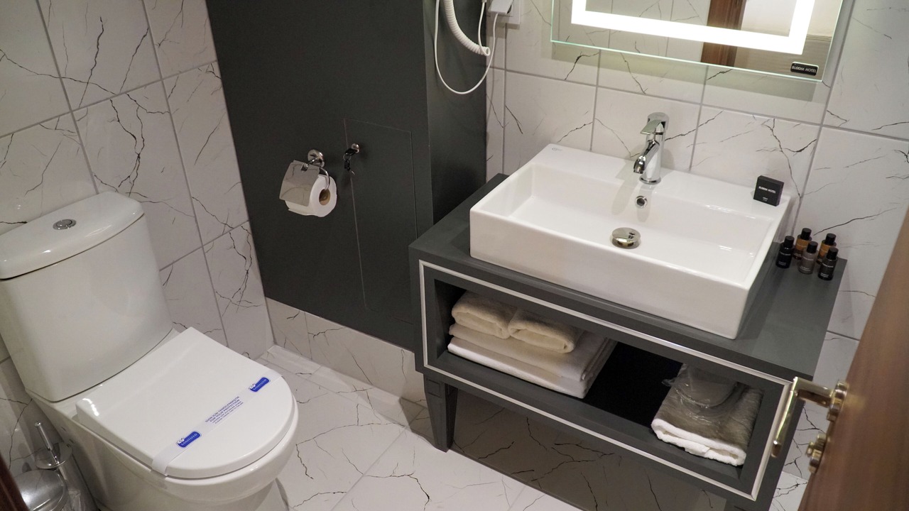 Photo of Bathroom in Kesan