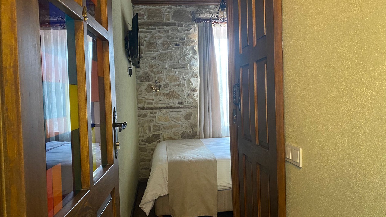 Photo of Bedroom in Yenifoca