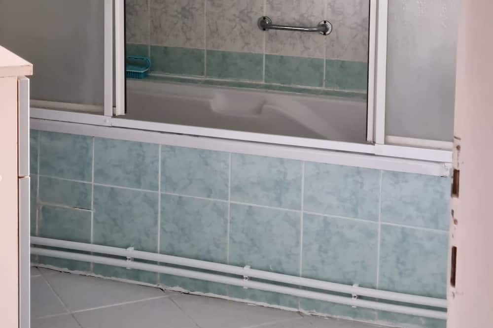 Photo of Bathroom in Eski Lara