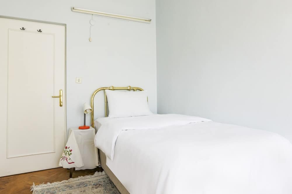 Photo of Bedroom in Pendik District