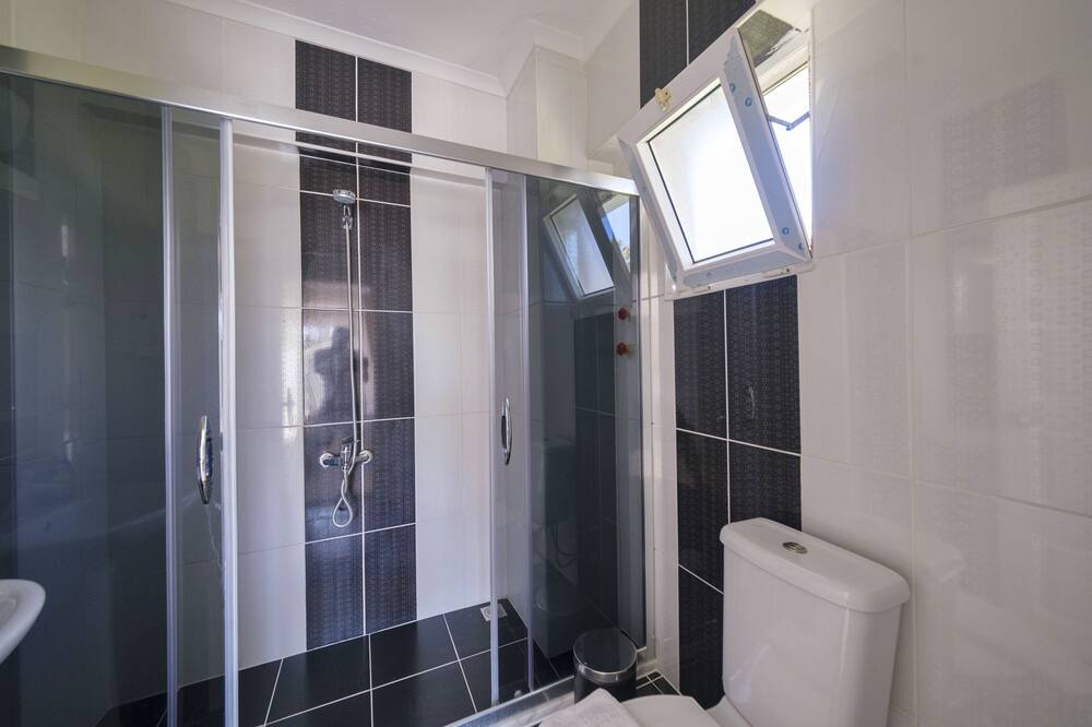 Photo of Bathroom in Oludeniz
