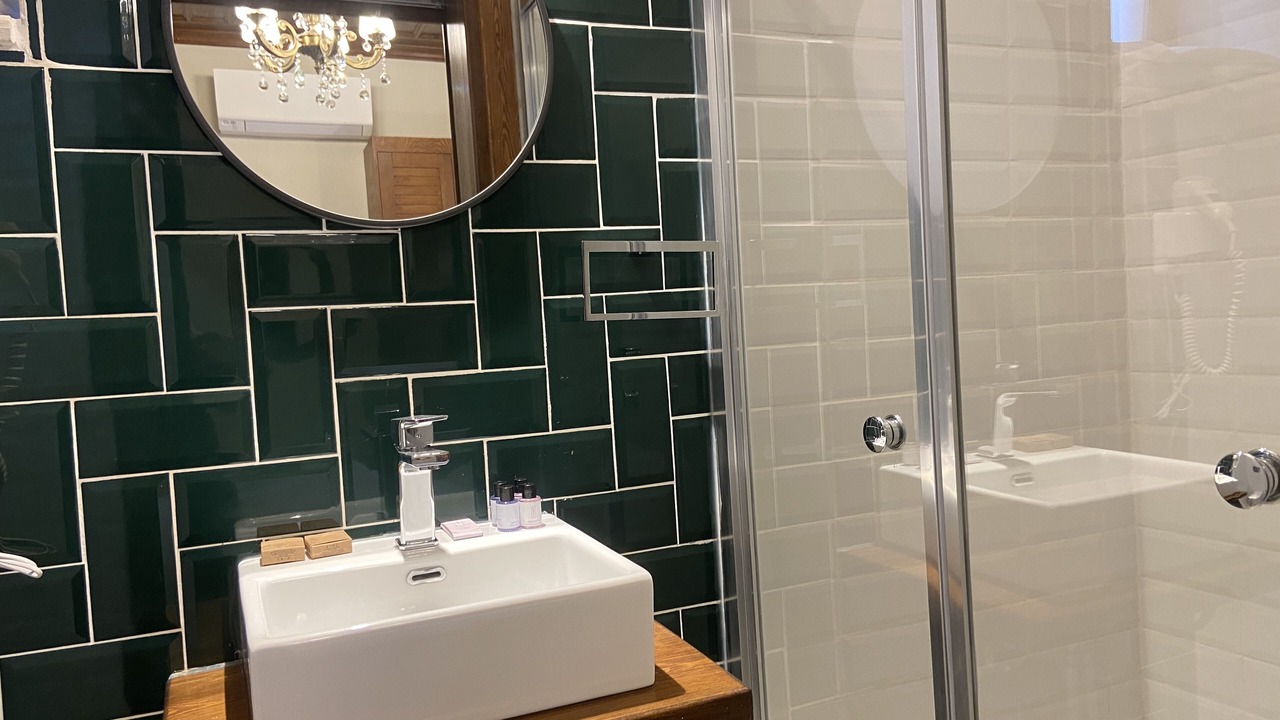 Photo of Bathroom in Yenifoca