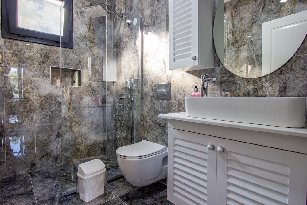 Photo of Bathroom in Akhisar
