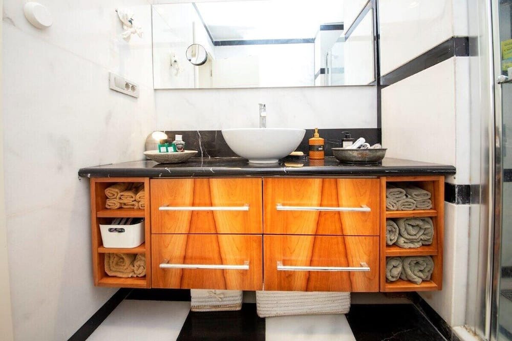 Photo of Bathroom in Golturkbuku