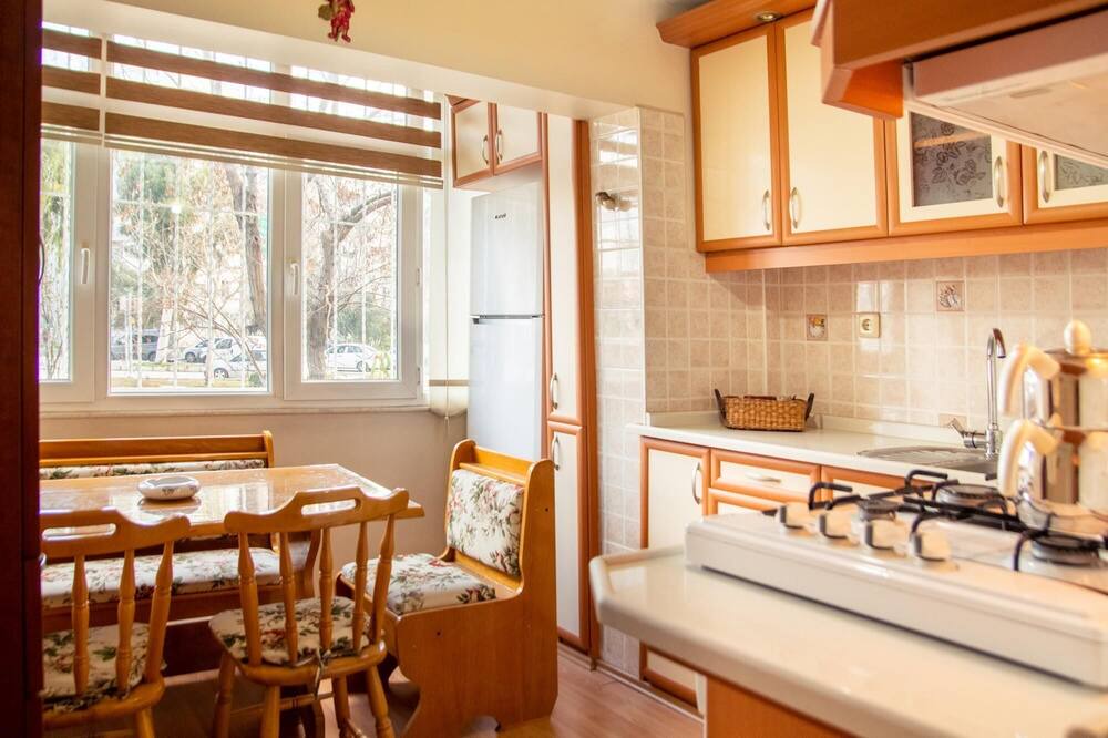 Photo of Kitchen in Bayraklı
