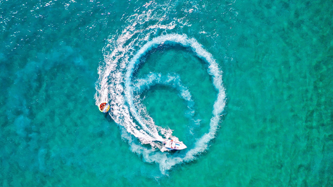 Photo of Others in Side