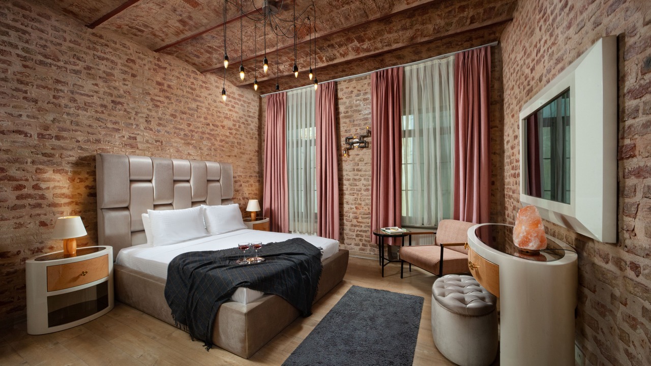 Photo of Bedroom in Pera