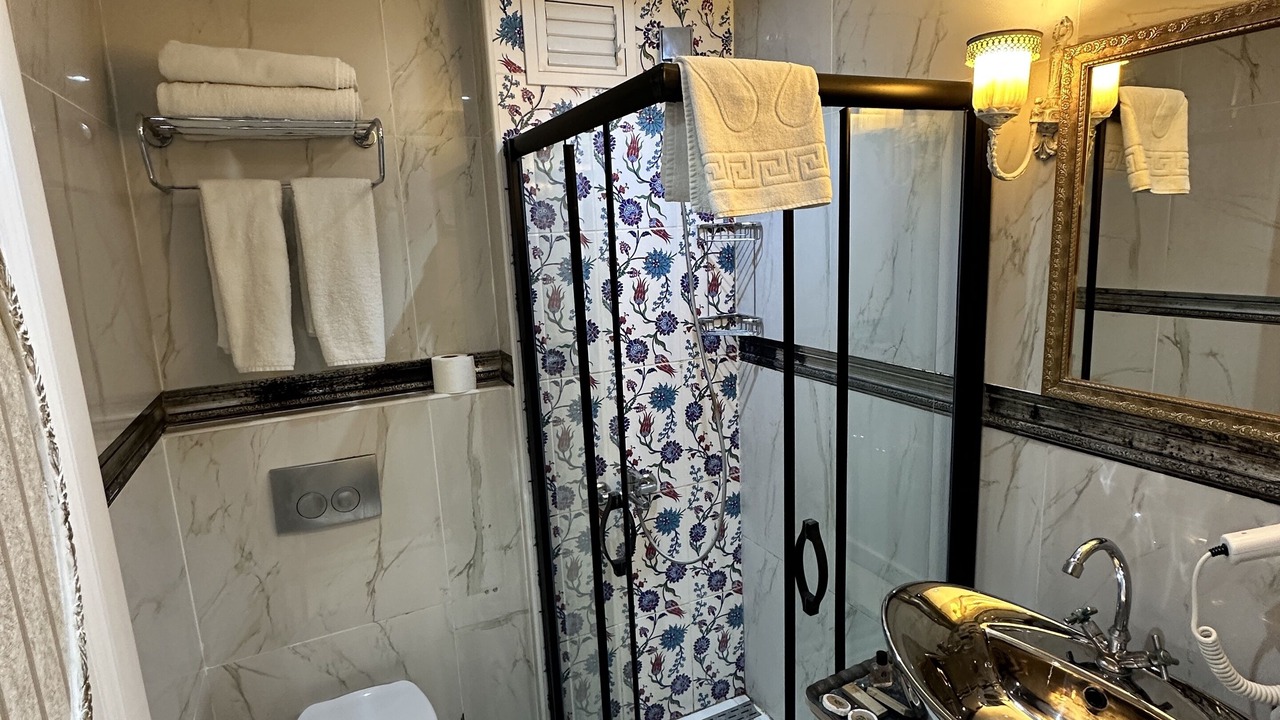 Photo of Bathroom in Tophane