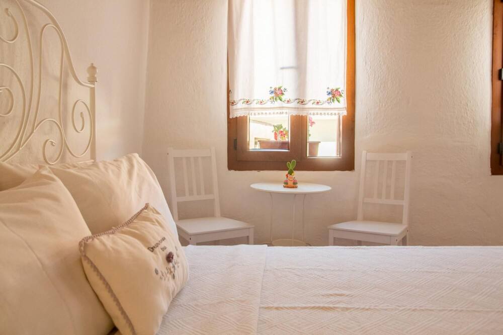 Photo of Bedroom in Sigacık