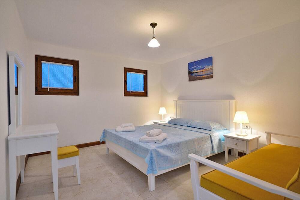 Photo of Bedroom in Bozcaada