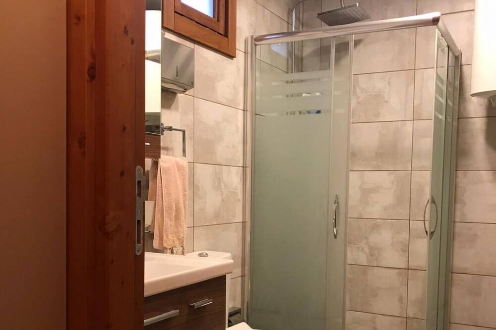 Photo of Bathroom in Duaci