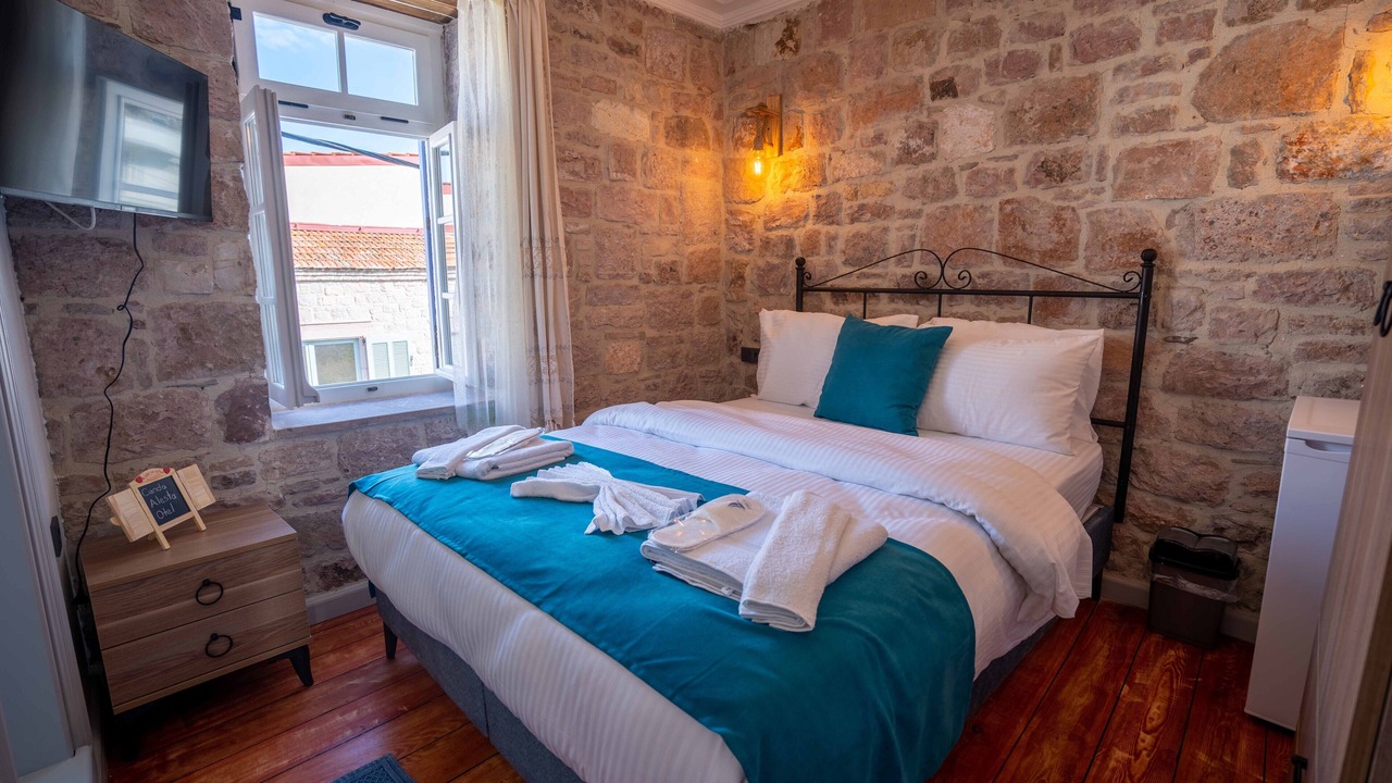 Photo of Bedroom in Karesi