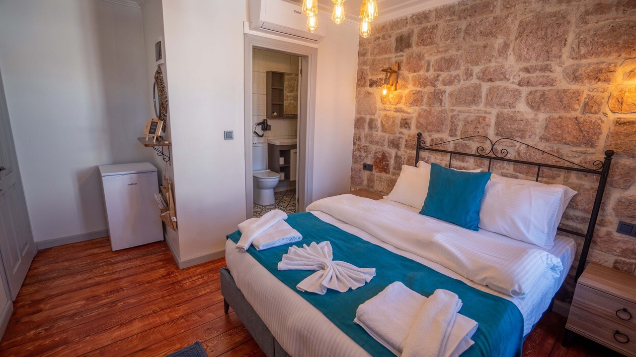 Photo of Bedroom in Karesi
