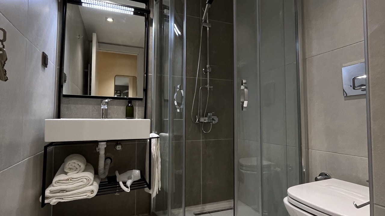Photo of Bathroom in Geyikli