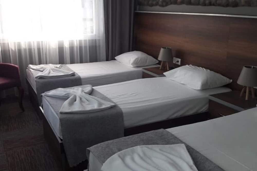 Photo of Bedroom in Aliaga