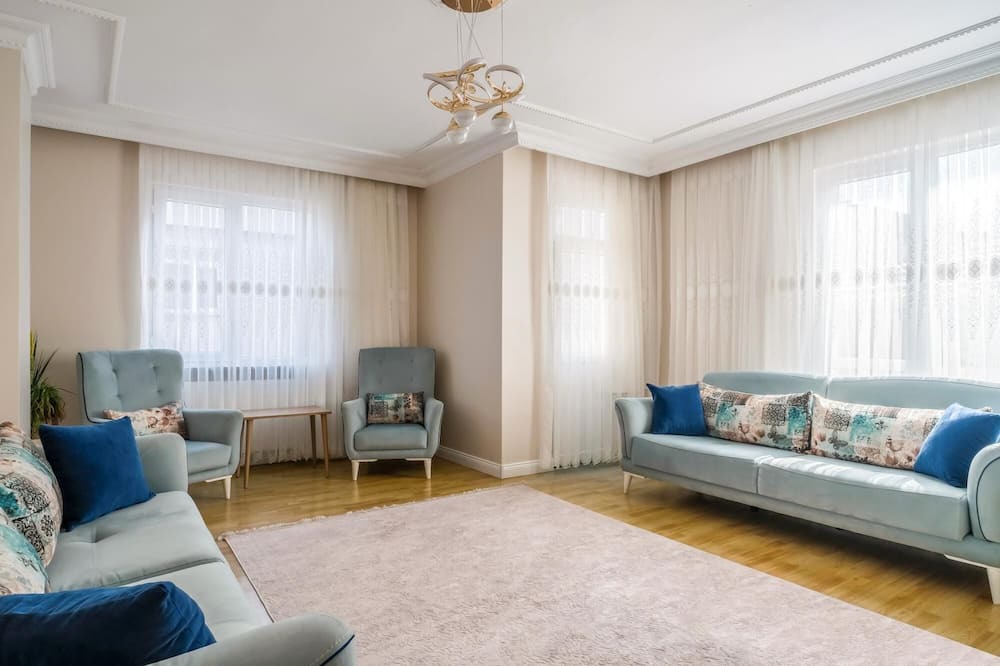 Photo of Livingroom in Bahcelievler