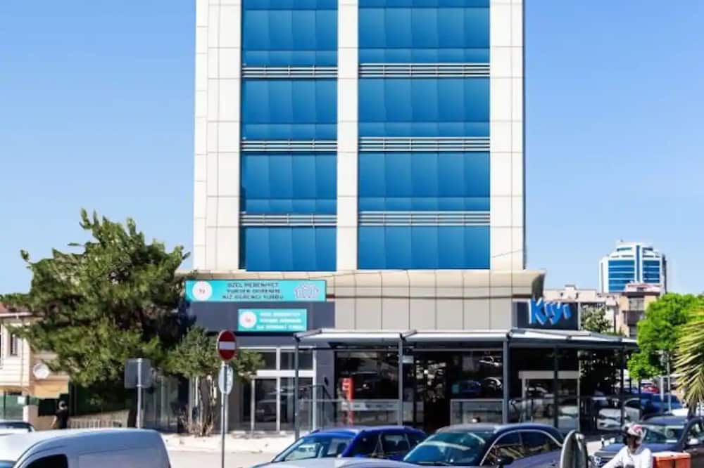 Photo of Outdoor in Cevizli Mahallesi