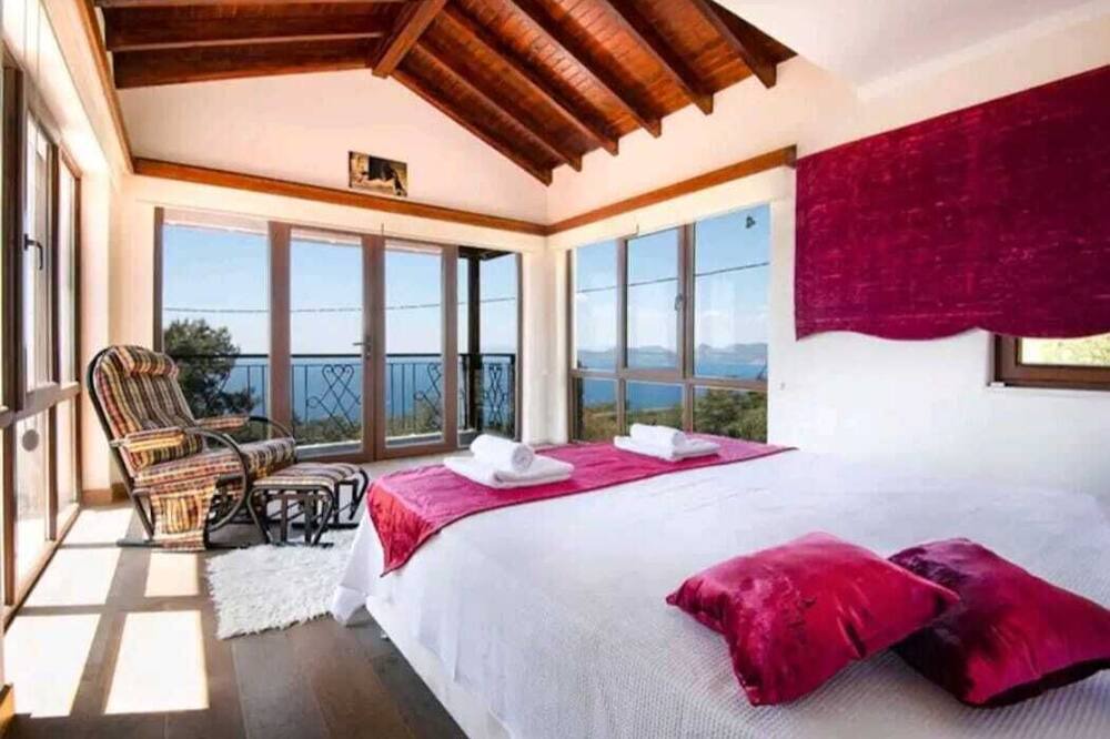 Photo of Bedroom in Uzunyurt