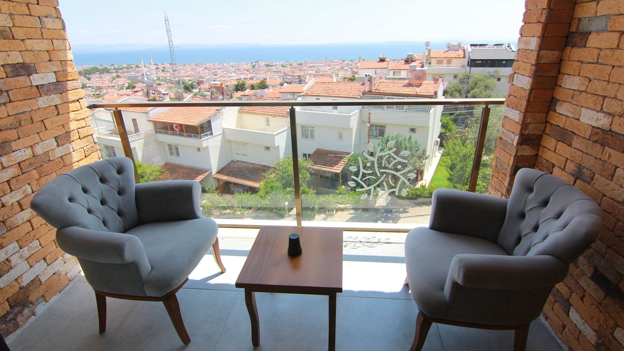 Photo of Patio Balcony in Altinoluk