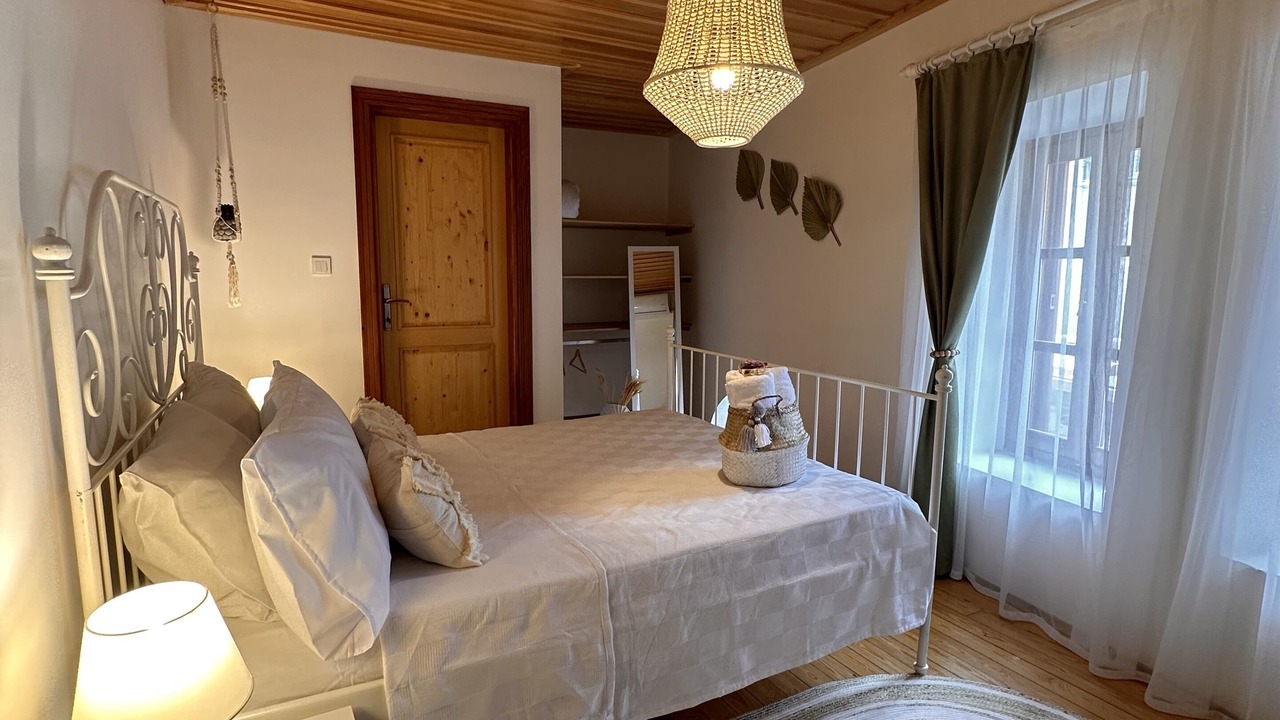 Photo of Bedroom in Ayvalik City Center