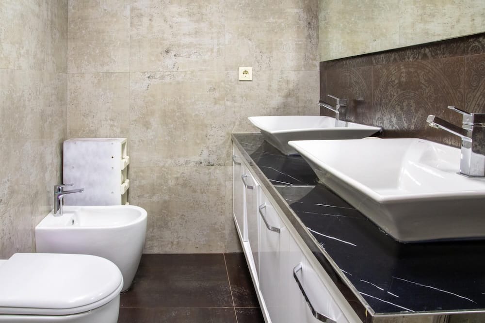 Photo of Bathroom in Karsiyaka