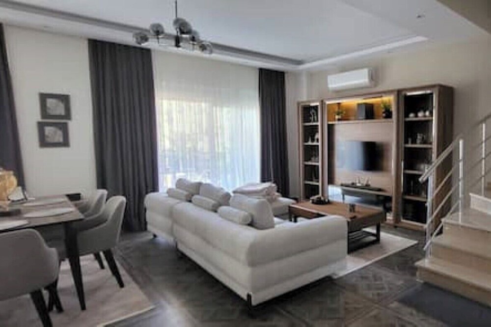 Photo of Livingroom in Seki