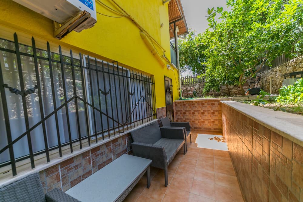 Photo of Patio Balcony in Icmeler City Center