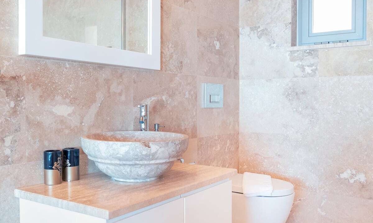Photo of Bathroom in Demre