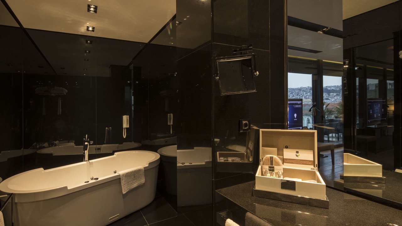 Photo of Bathroom in Izmir City Centre