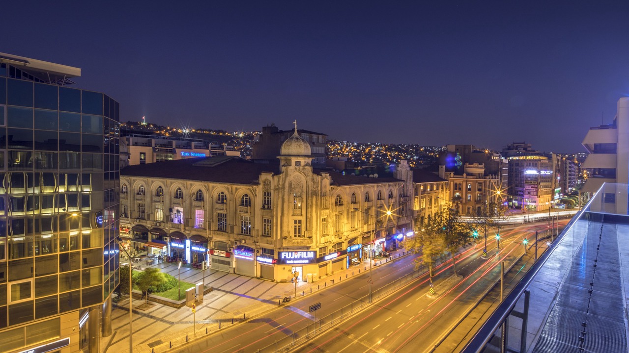Photo of Bedroom in Izmir City Centre