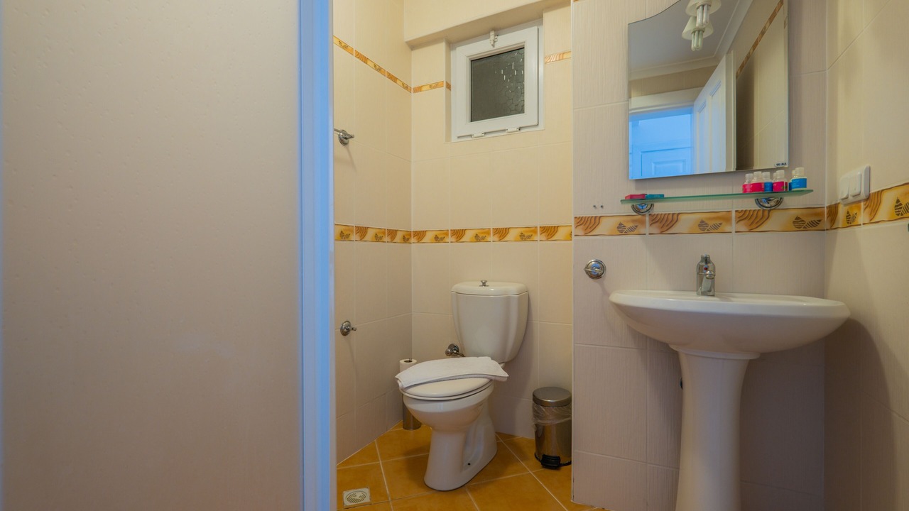 Photo of Bathroom in Oludeniz