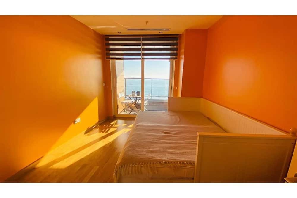 Photo of Bedroom in Zeytinburnu