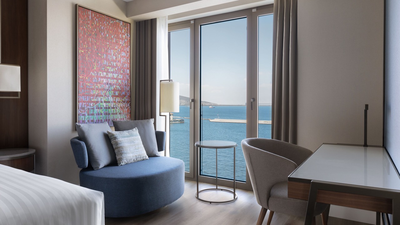 Photo of Bedroom in Izmir City Centre