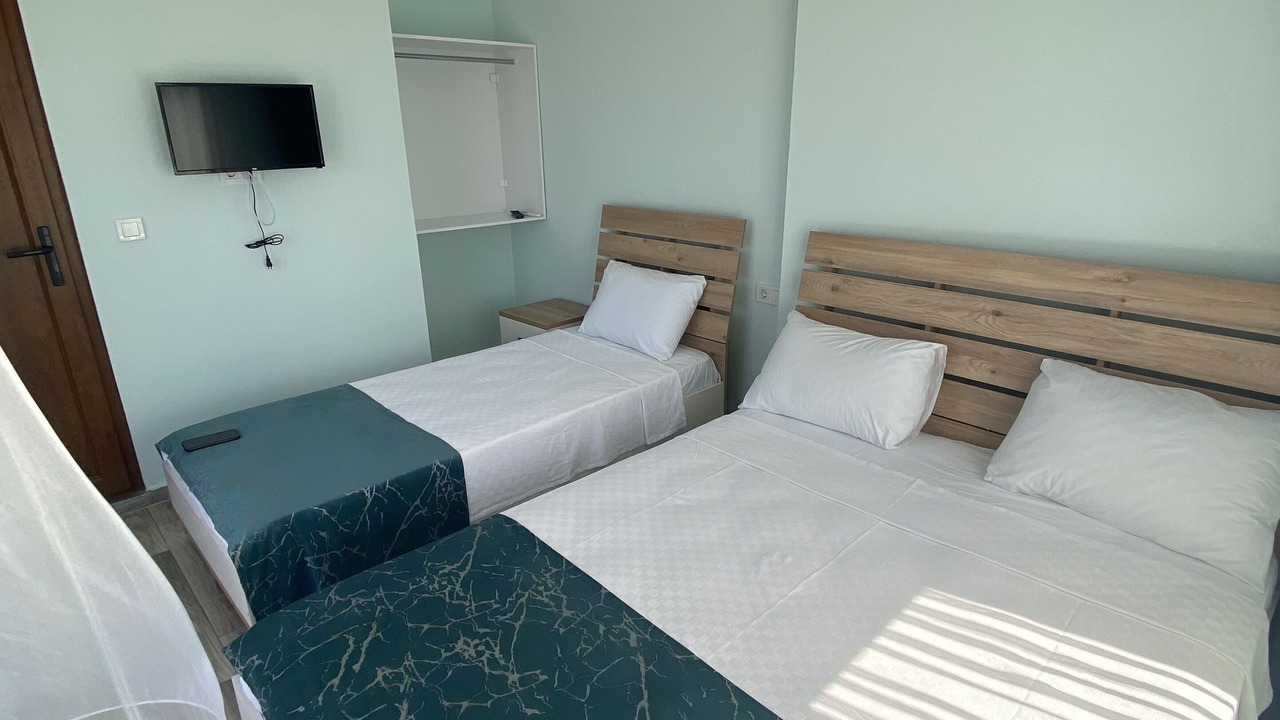 Photo of Bedroom in Ezine