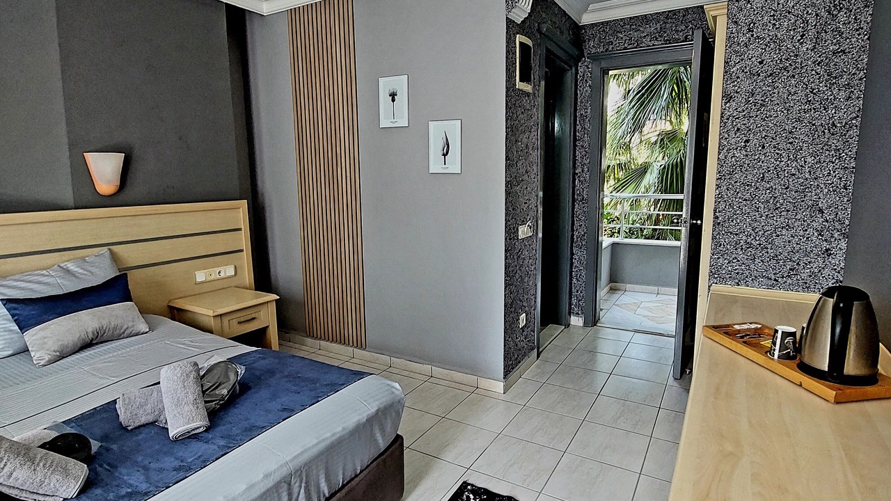 Photo of Bedroom in Side