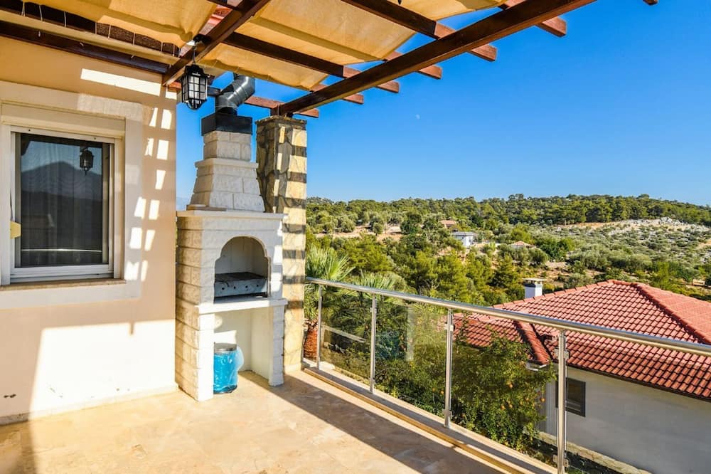 Photo of Patio Balcony in Faralya