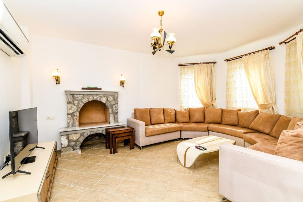 Photo of Livingroom in Dalaman