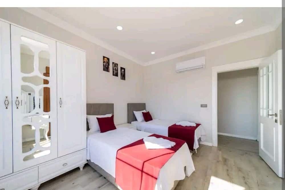 Photo of Bedroom in Seki