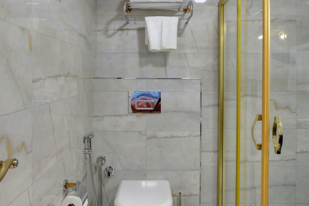 Photo of Bathroom in Emirgan Mahallesi