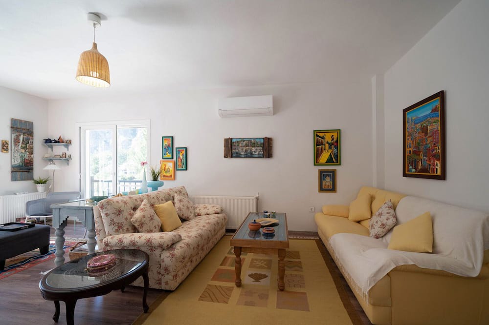 Photo of Livingroom in Gocek