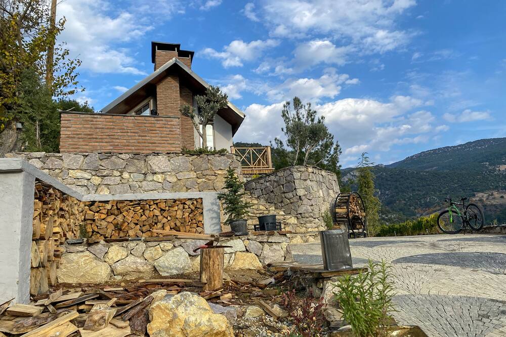 Photo of Outdoor in Feke