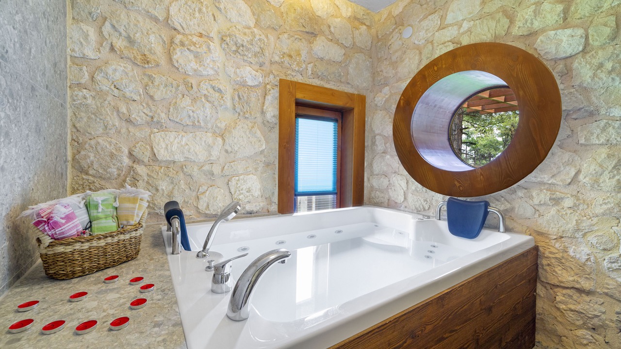 Photo of Bathroom in Kesan
