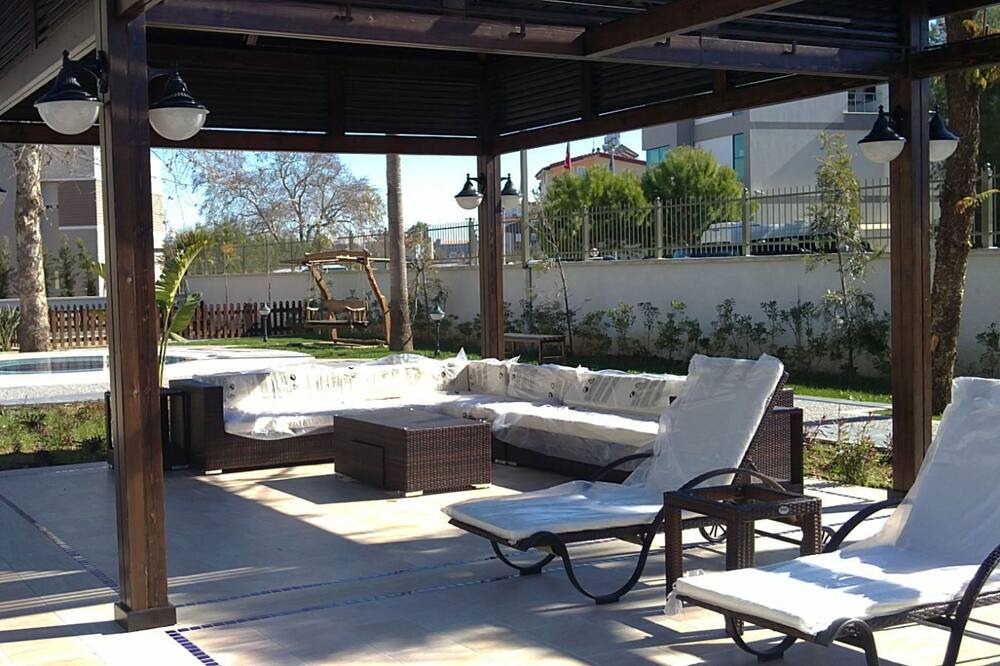 Photo of Patio Balcony in Kemer Mahallesi