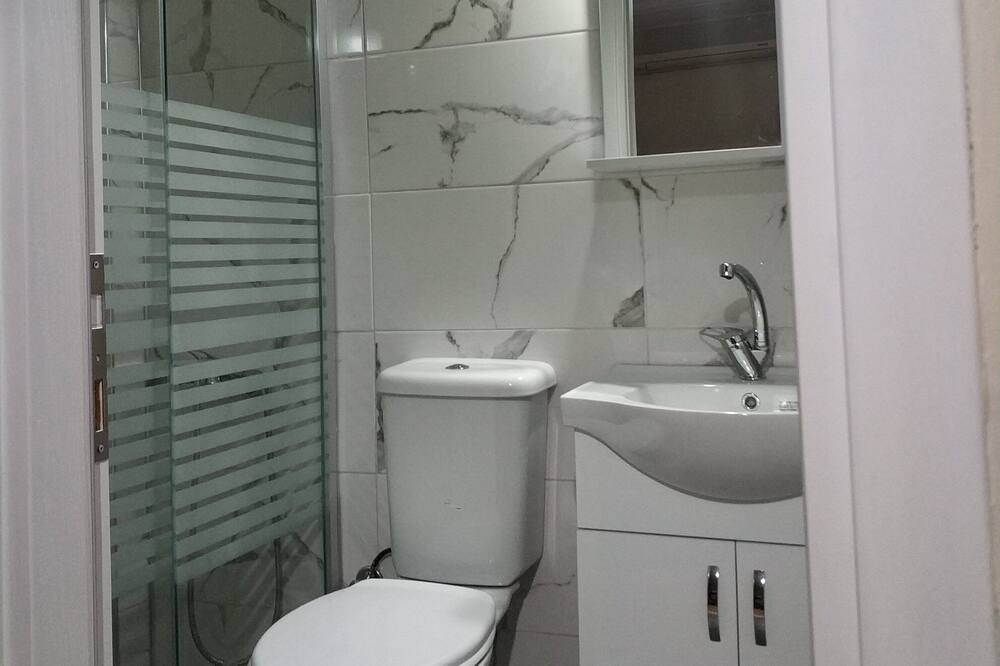 Photo of Bathroom in Buca