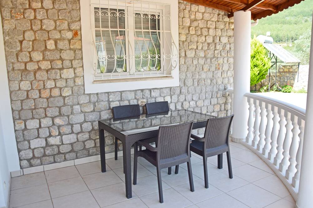 Photo of Patio Balcony in Uzumlu