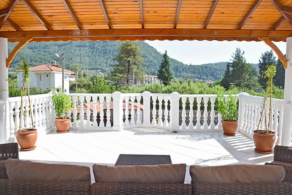 Photo of Patio Balcony in Uzumlu