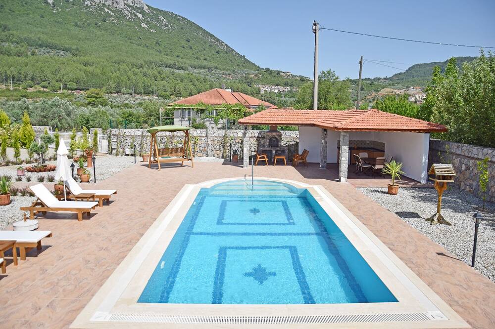 Photo of Outdoor in Uzumlu